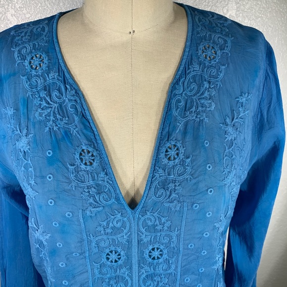 Johnny Was Eyelet Scotia Tunic in Sapphire M NWOT - Picture 4 of 7